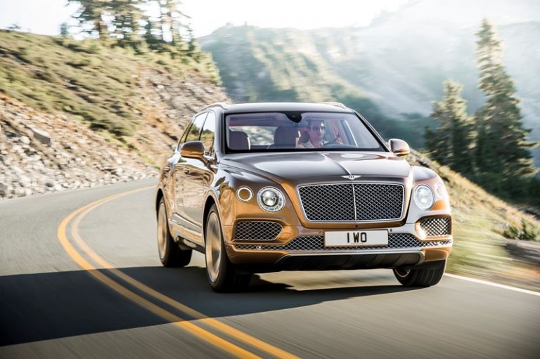 Првиот теренски автомобил на Bentley: Каде е спектаклот?