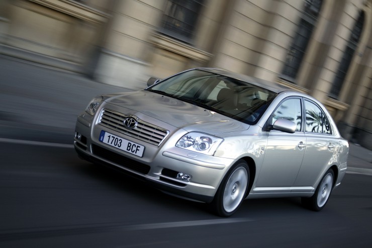Каков избор на користено возило е Toyota Avensis