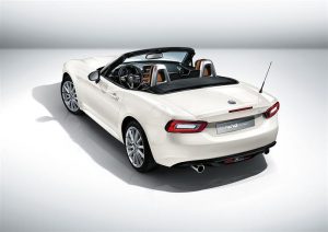 Fiat_124-Spider_03
