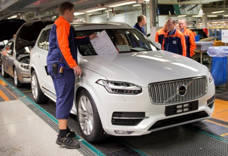 Volvo воведува трета смена за теренецот XC90