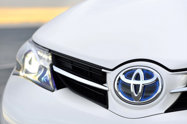 Хет-трик на Toyota на извештајот за квалитет на Auto Bild
