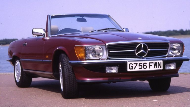 Mercedes 300SL е еден од олдтајмерите чијашто вредност допрва ќе расте