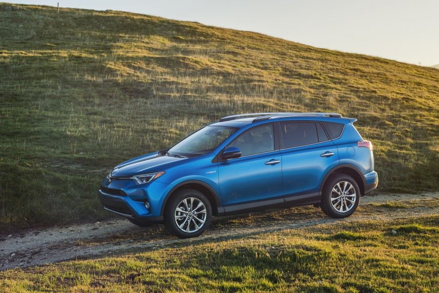 toyota_RAV4_Hybrid