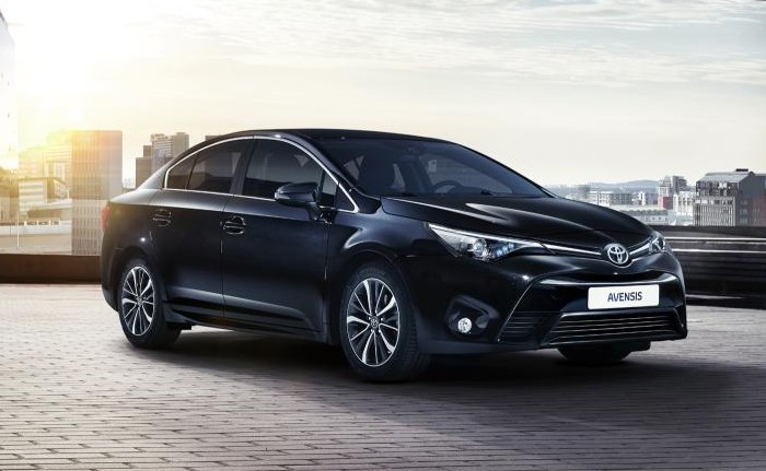 toyota evensis 2015