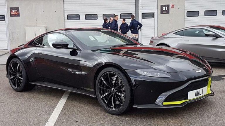 Aston Martin Vantage