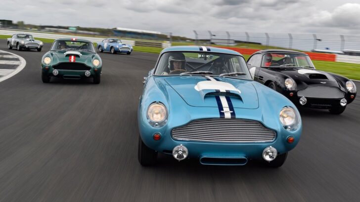 Aston_Martin_DB4_GT