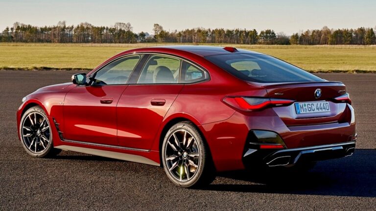 Купе-лимузина се придружува на купето и кабриолетот во серијата 4 на BMW