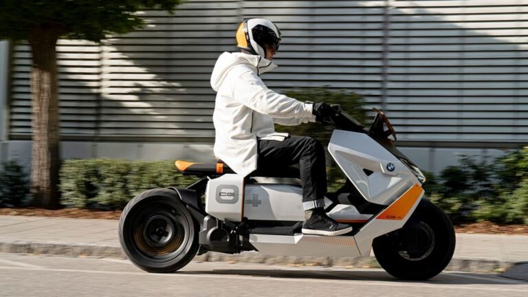 BMW Motorrad Definition CE 04