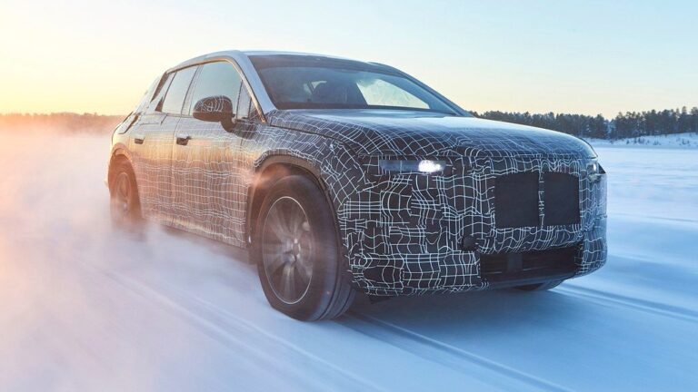 BMW iNext testiranje svedska