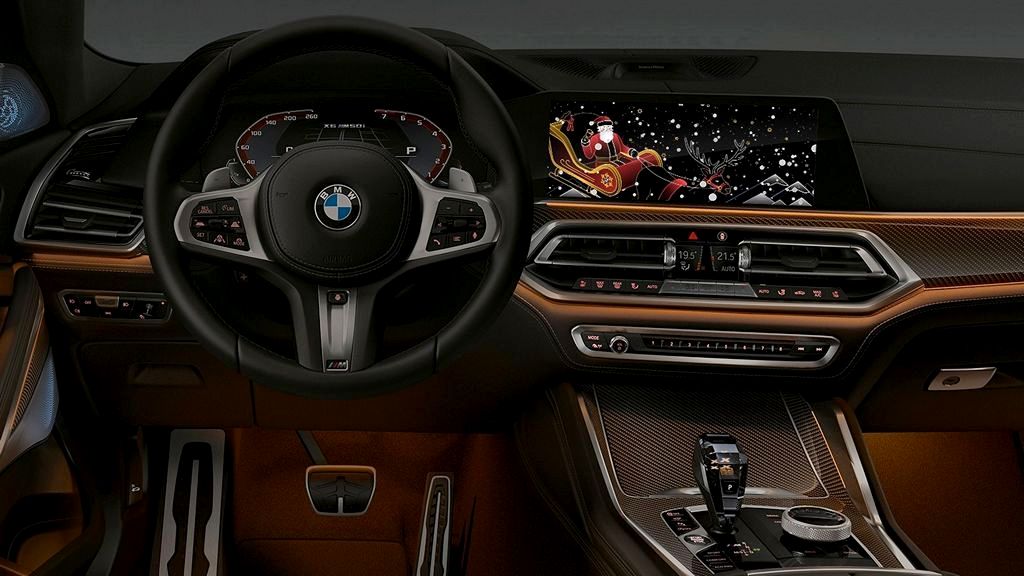 BMW пушта новогодишни честитки во автомобилите 01 BMW пушта новогодишни честитки во автомобилите