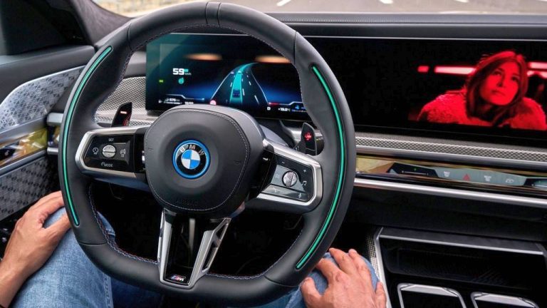БМВ ќе соработува со индиска Тата, денес моќта е во софтверот