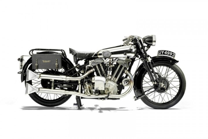 Brough Superior ASG во трка за најскап мотоцикл во светот