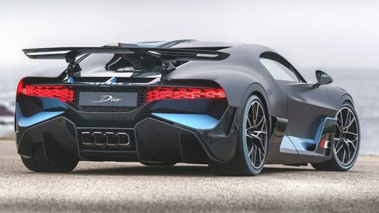 Bugatti Divo premiera