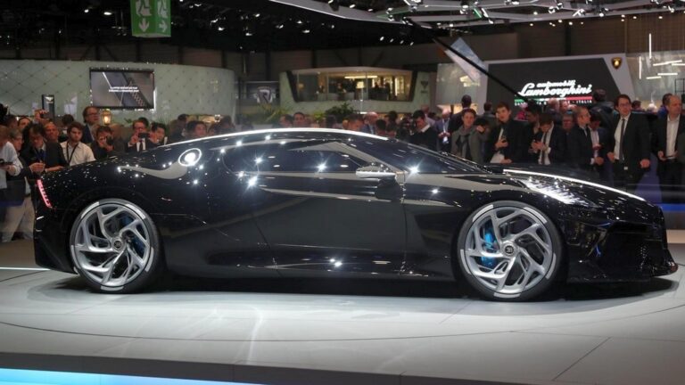Bugatti La Voiture Noire1