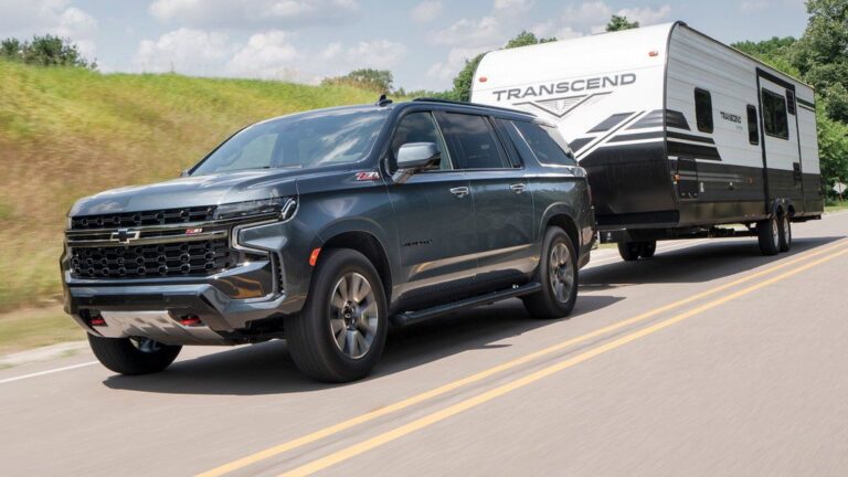 Chevrolet-Suburban анкета патувања Америка