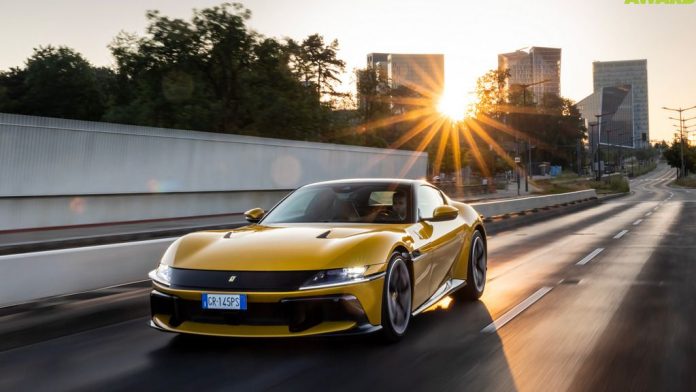 Ferrari 12Cilindri vozenje