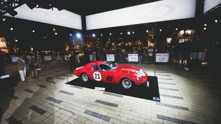 Ferrari 250 GTO на наддавањето во Монтереј