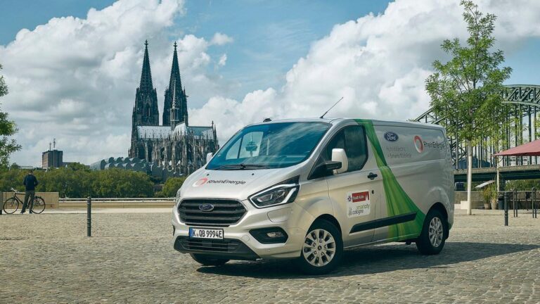 Ford Transit Plug-in Hybrid Köln Geofencing- Blockchain