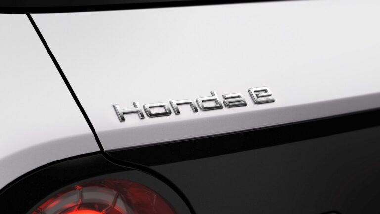 Honda e rezervacii