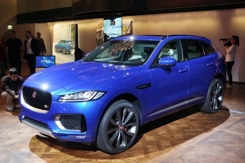 Jaguar F-Pace 1