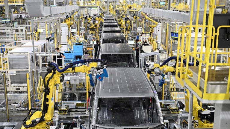 Киа и Хјундаи ќе вложат близу 75 милијарди евра во Кореја до 2030