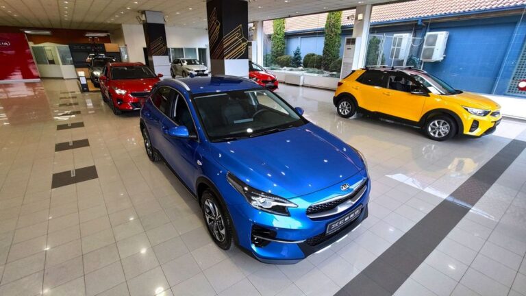 Хит-кросоверот Kia XCeed ги доби основните моделски изведби