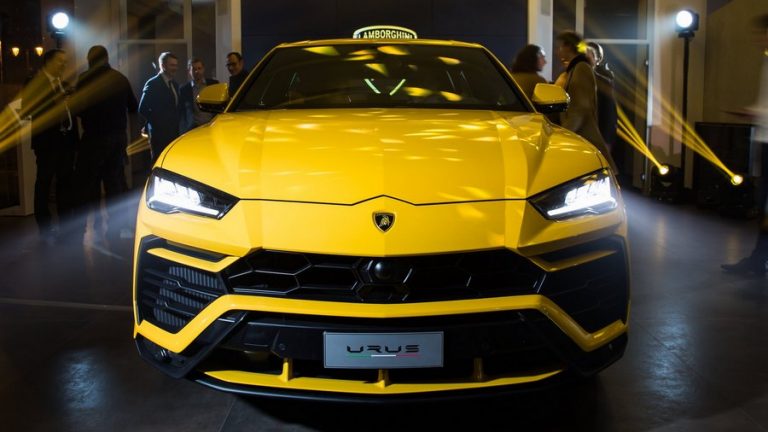 lambo urus теренски автомобили во женева