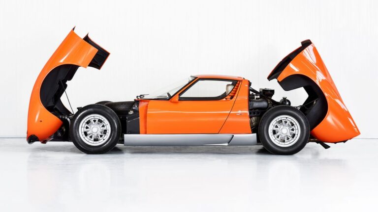 Lamborghini Miura P400 Italian Job