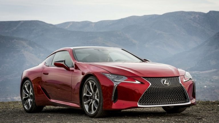 Луксузното суперкупе на Lexus стартува од 100.000 евра