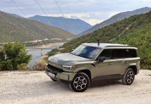 M-Hero M817 · Тест · Борбен авион во низок лет