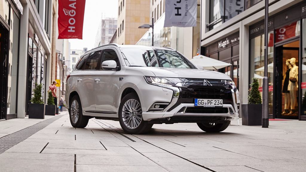 MITSUBISHI outlander plugin hybrid germanija MITSUBISHI outlander plugin hybrid germanija