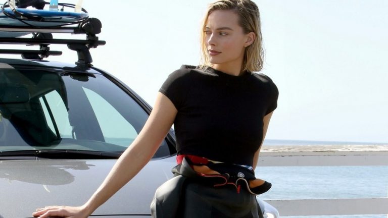 Margot Robbie Nissan