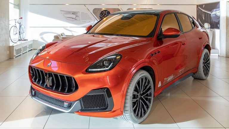 Овој Maserati Grecale изгледа како да е паднат од Марс