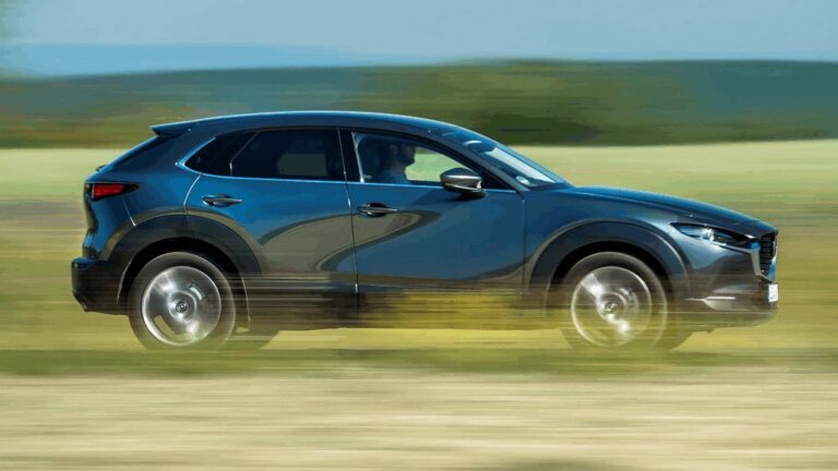 Mazda CX-30