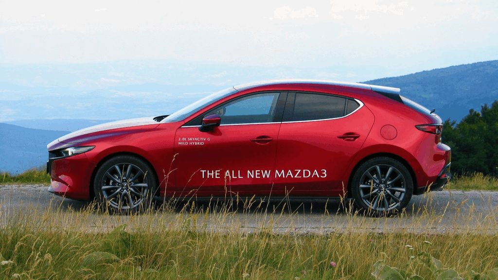 тест Mazda3 2.0 Skyactiv-G M Hybrid