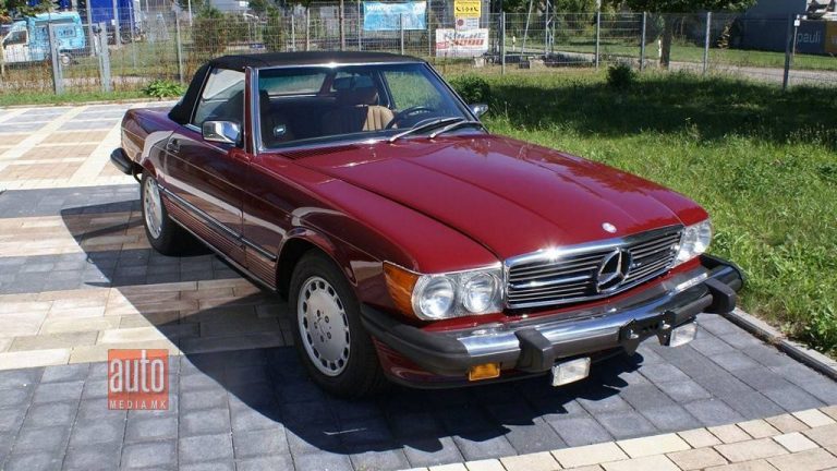 Mercedes 560 SL, Ивана Трамп