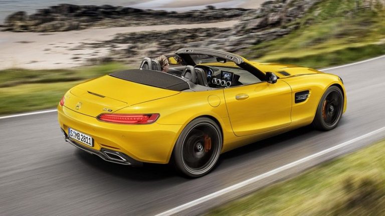 Mercedes-AMG GT S Roadster