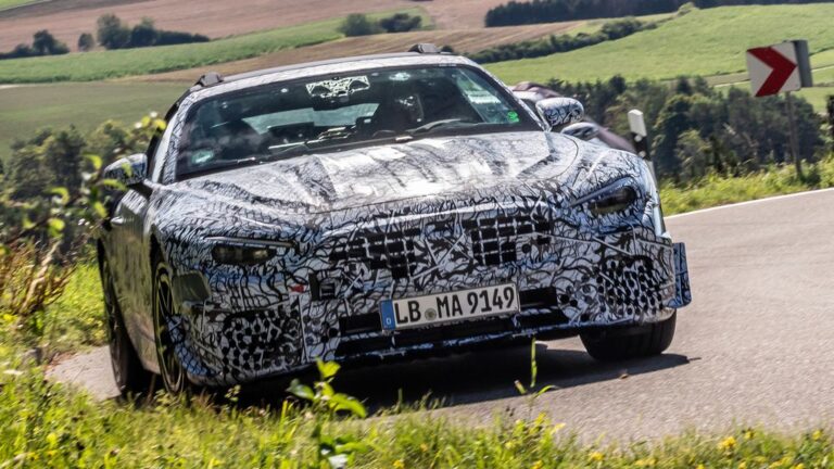 Mercedes-AMG SL Roadster 00001