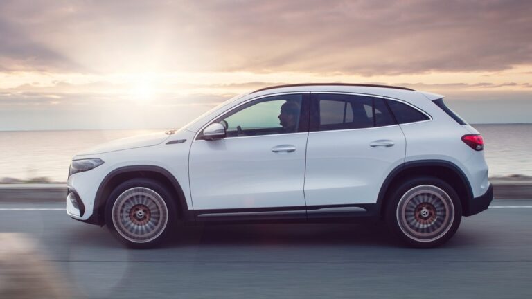 Mercedes Benz EQA