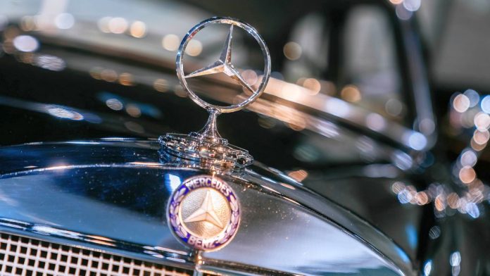Mercedes-Benz ѕвезда олдтајмер