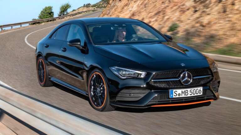 Mercedes CLA Premiera