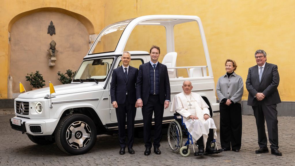 Mercedes G 580 Papampbil