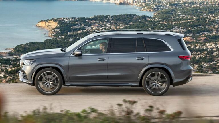 Mercedes GLS premiera