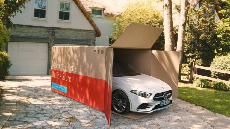 Mercedes стартува со домашна испорака на автомобили