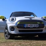 Mini Cooper SE тест