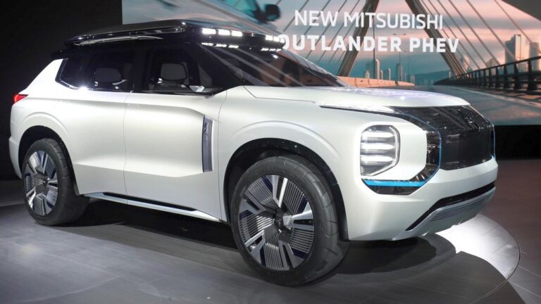 Mitsubishi Engelberg Tourer