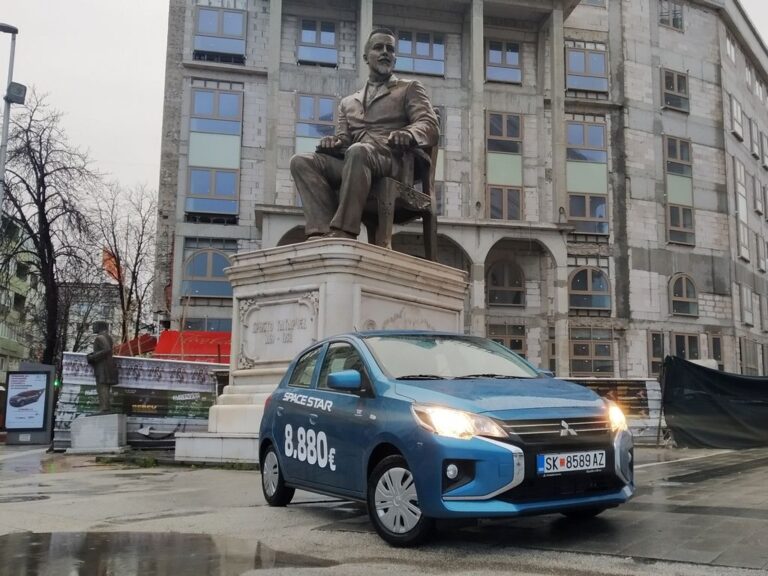 Mitsubishi Space Star најпродаван, Corolla втора, Suzuki со 101 возило за три месеци