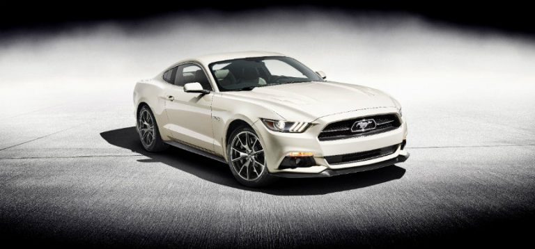 Колекционерите ќе трчаат по овој Ford Mustang