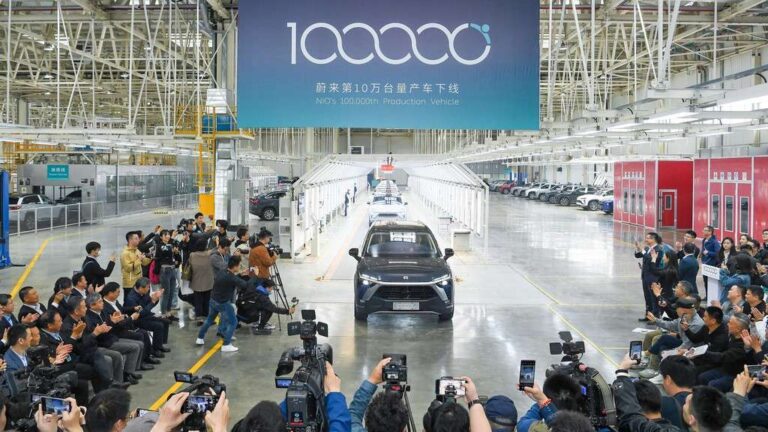 Гром од кинеското небо: Nio го произведе 100.000-от електричен автомобил