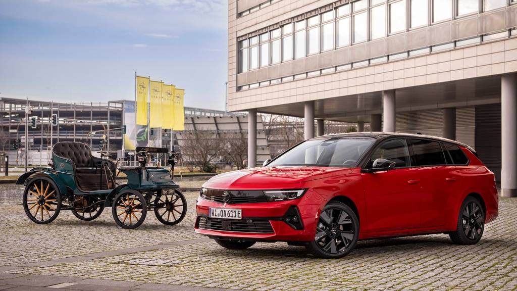 Opel 125 години производство автомобили